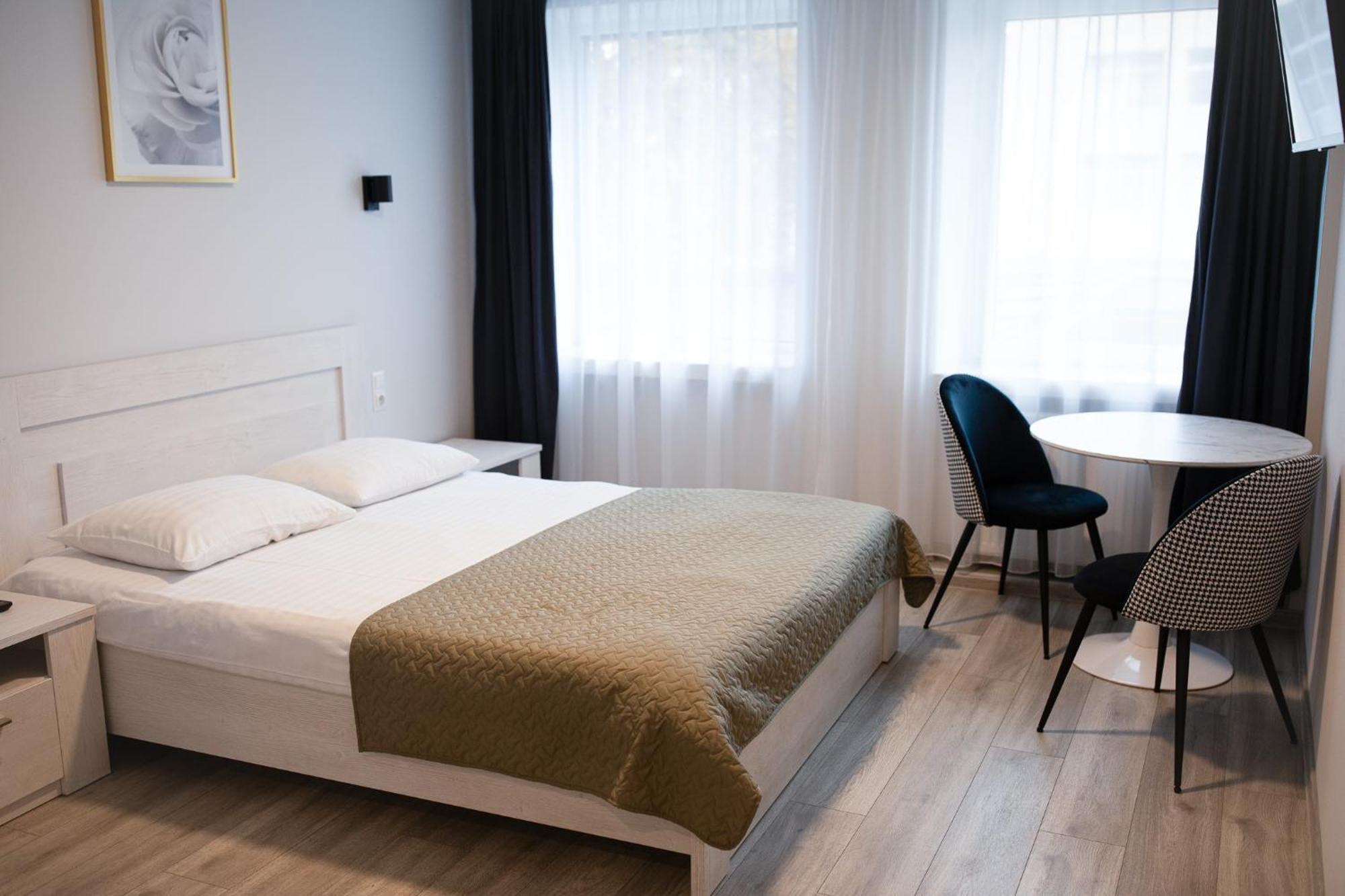Dzukija Hotel Алитус Екстериор снимка