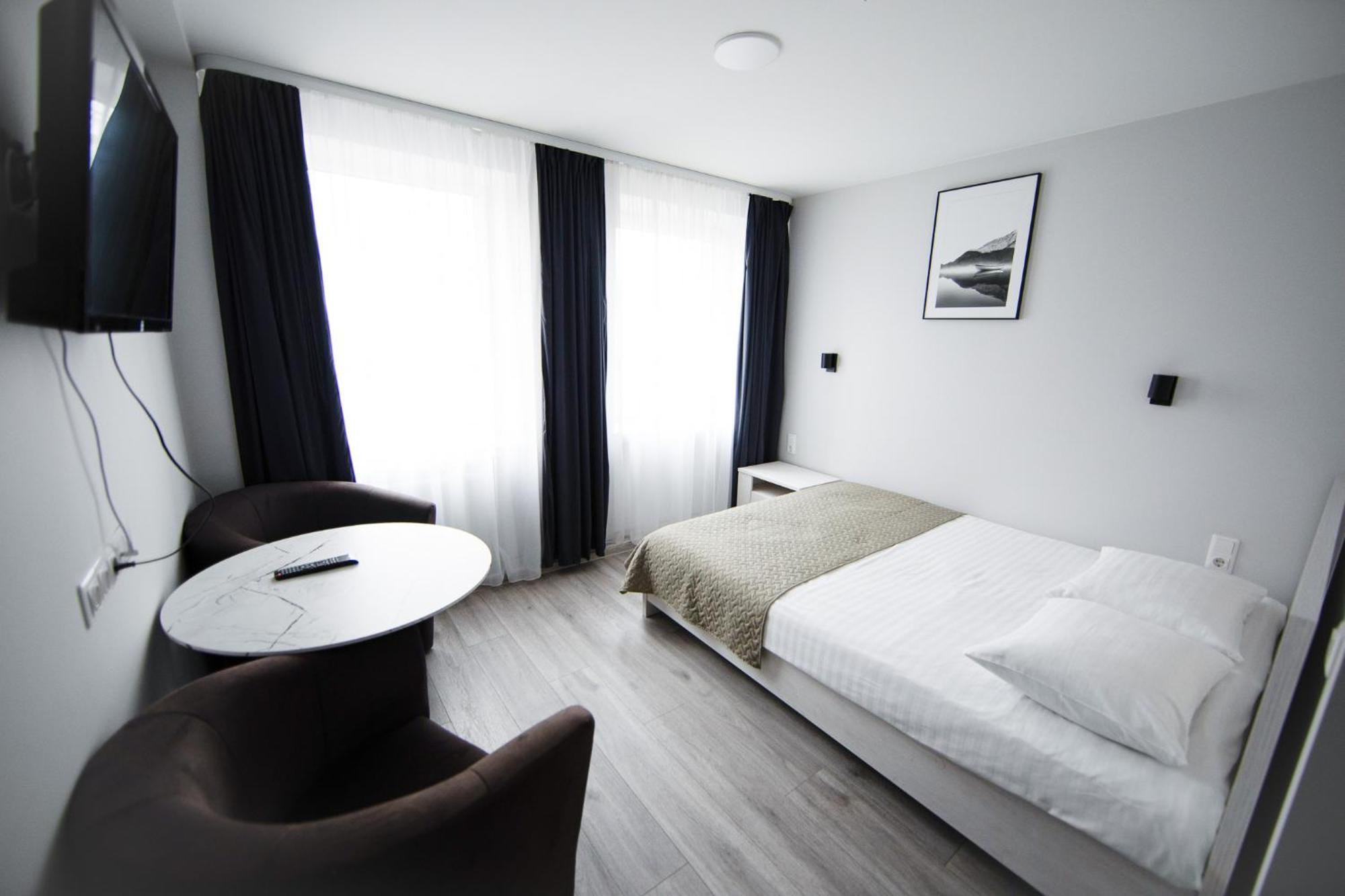 Dzukija Hotel Алитус Екстериор снимка